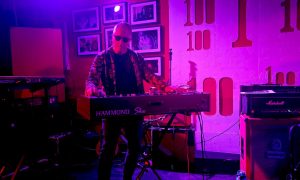 Get Loose photo 30