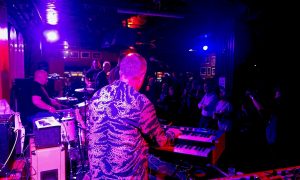 Get Loose photo 28